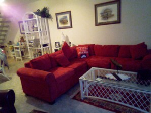Living area - The shores  (Port Clinton)