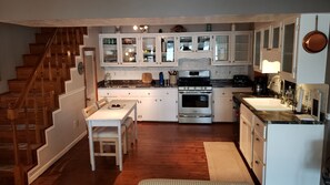Fridge, microwave, oven, stovetop - Lakefront 3BR Retreat Stunning Views & Serenity" (Camdenton)