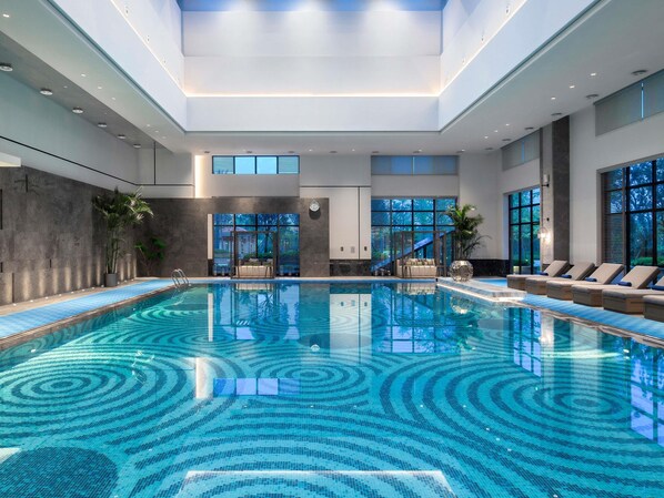 Indoor pool, seasonal outdoor pool