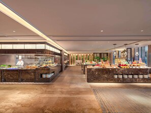 Desayuno buffet diario (CNY 128 por persona)