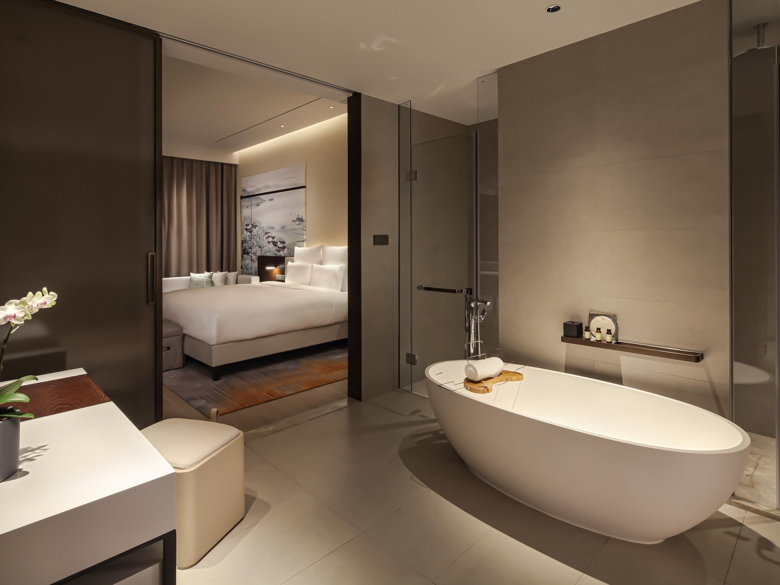 Superior Room, 2 Twin Beds | Premium bedding, down comforters, pillowtop beds, minibar