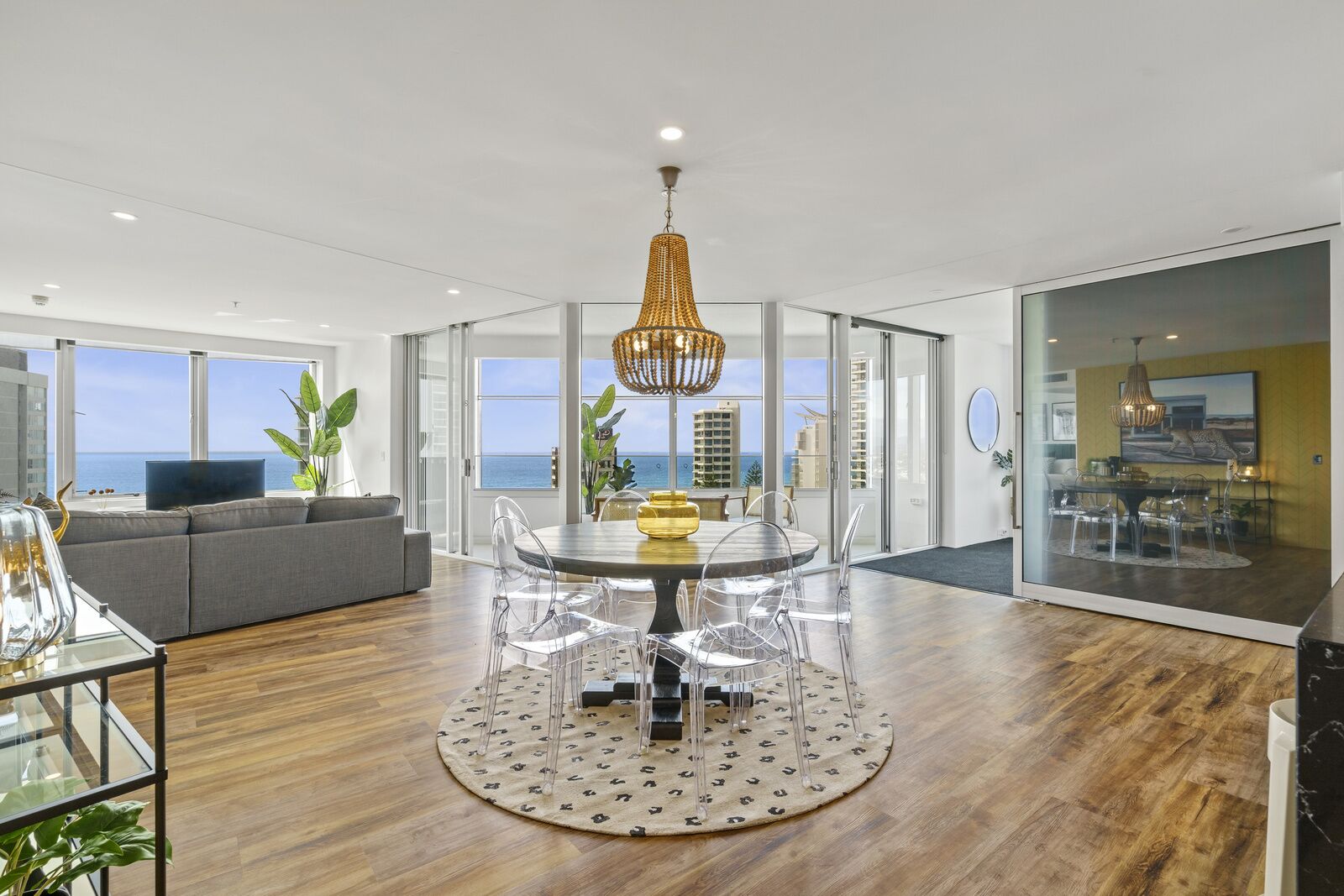 ✨ Stylish 3-Bedroom Q1 Apartment with Ocean Views ✨