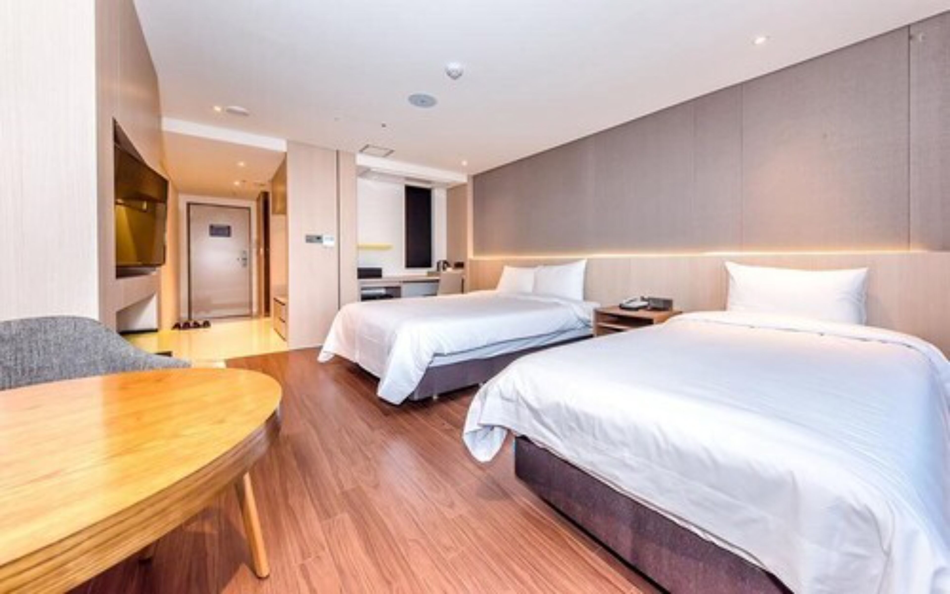 in-room safe, desk, blackout curtains, cots/infant beds