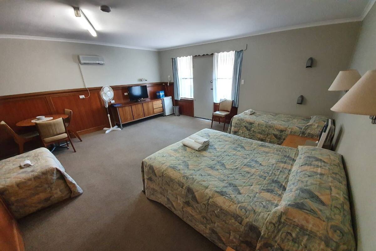 Family Room | Iron/ironing board, WiFi (free), individually decorated