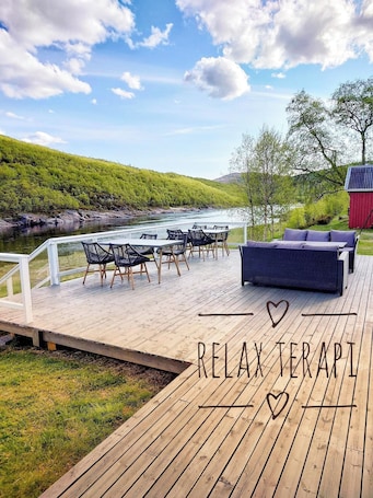 Comfort Cabin | Water view. Levajok Fjellstue Adventures