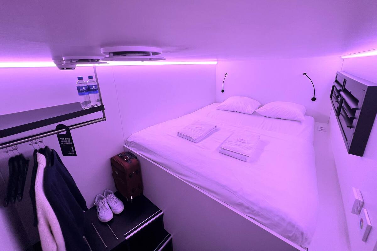 Wifi gratis y ropa de cama 