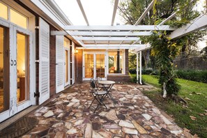 Terrace/patio - Heaton Cottage Mudgee (Mudgee)