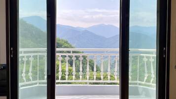 Doppia familiare | Con arredamento individuale, Wi-Fi gratuito