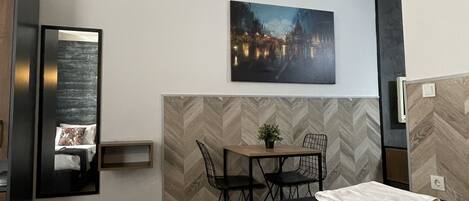 Apartamento Deluxe | Sábanas de algodón egipcio y ropa de cama de alta calidad