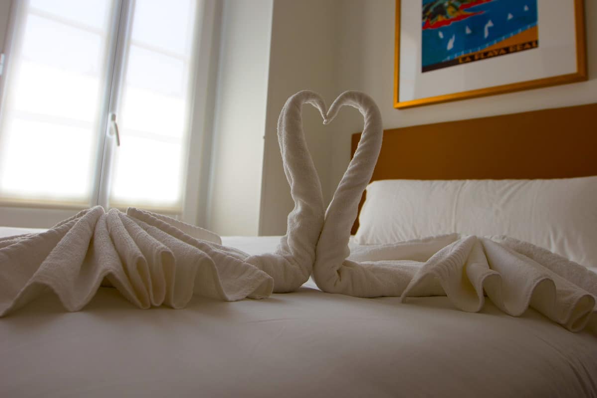 Double Room, Balcony (4) | In-room safe, free WiFi