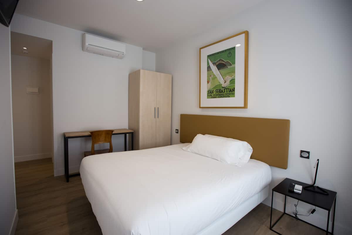 Twin Room, Balcony (3) | In-room safe, free WiFi