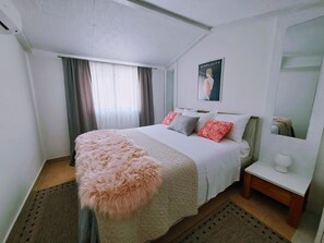 1 chambre, bureau, fer et planche à repasser, Wi-Fi gratuit