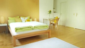 1 habitación, cuna de viaje, wifi gratis y ropa de cama 
