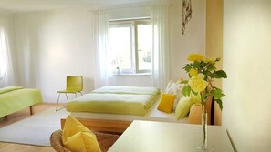 1 多间卧室、旅行婴儿床、免费 WiFi、床单