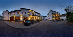 Exterior - Hotel Langen (Loef)