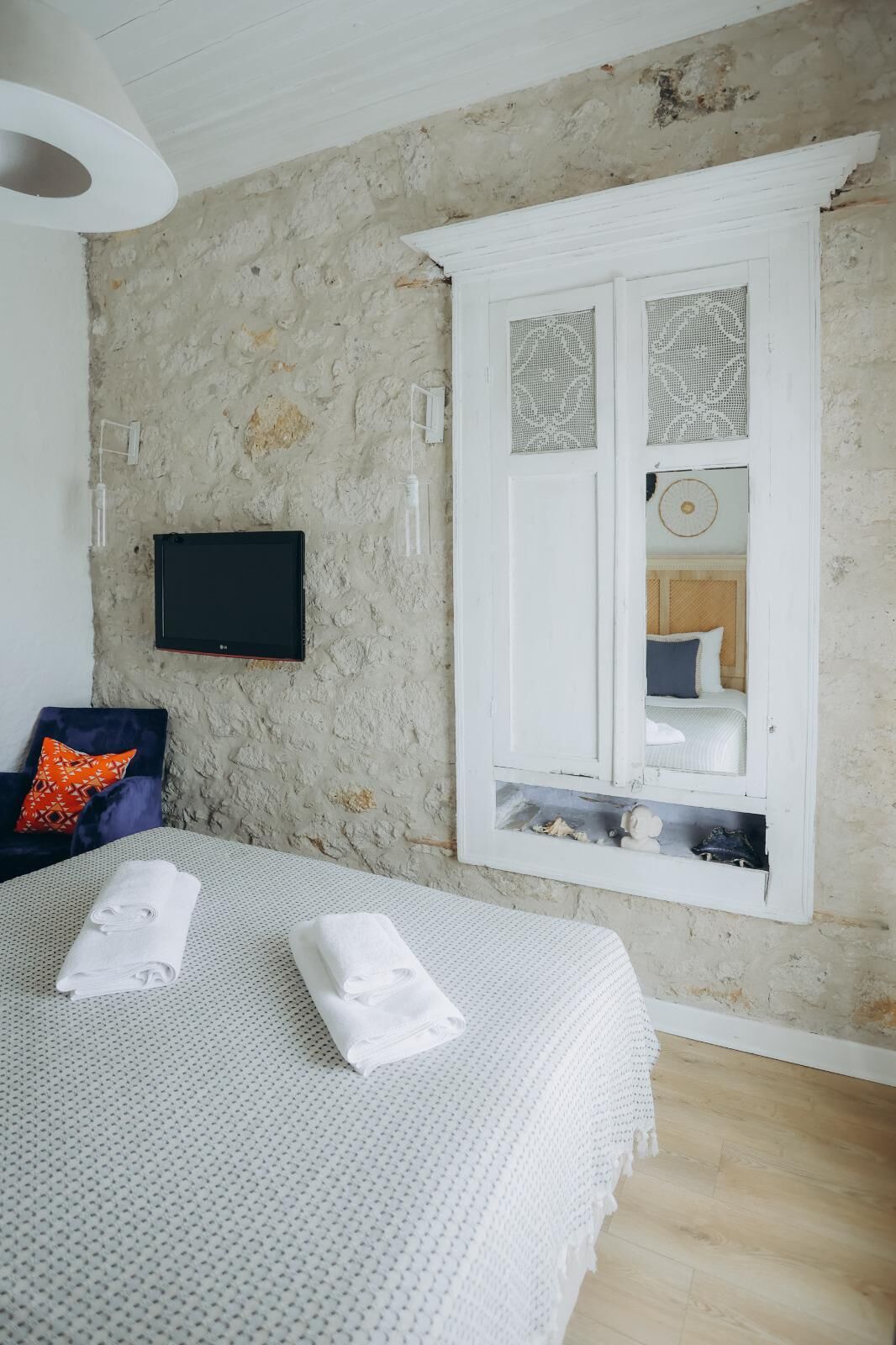 deluxe room | premium bedding, free minibar, individually decorated