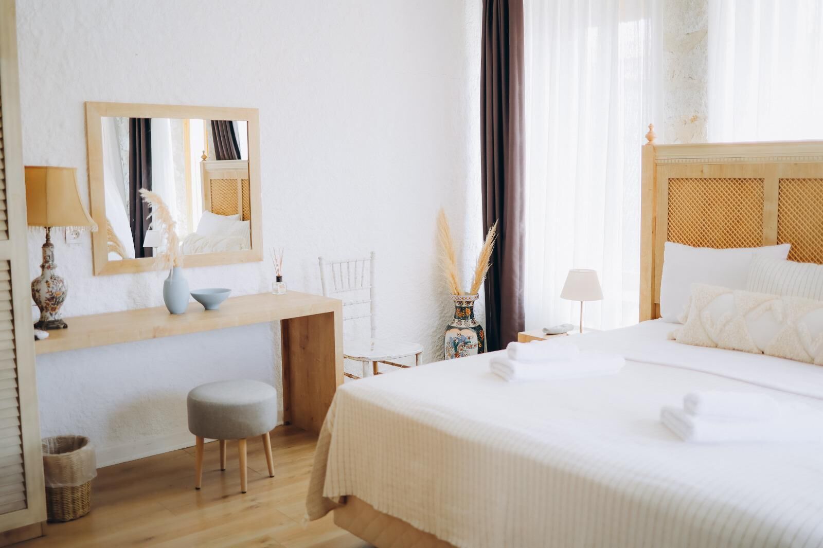 grand double room | premium bedding, free minibar, individually decorated