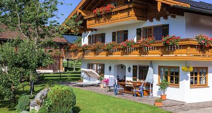 Ferienwohnung Watzmann, 25 qm, 1-2 Personen, 1 separates Schlafzimmer, Balkon
