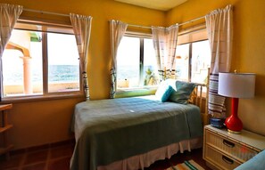 2 bedrooms, iron/ironing board, WiFi, bed sheets - Casa de Carolina, high sp wifi, beachft Las Conchas (Puerto Penasco)