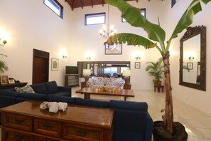 Smart TV y impresora 