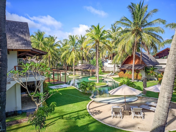 Garden view - The Club Villas Lombok (Sekotong Barat)