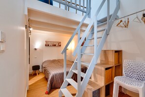 2 chambres, fer et planche à repasser, accès au Wi-Fi (inclus)