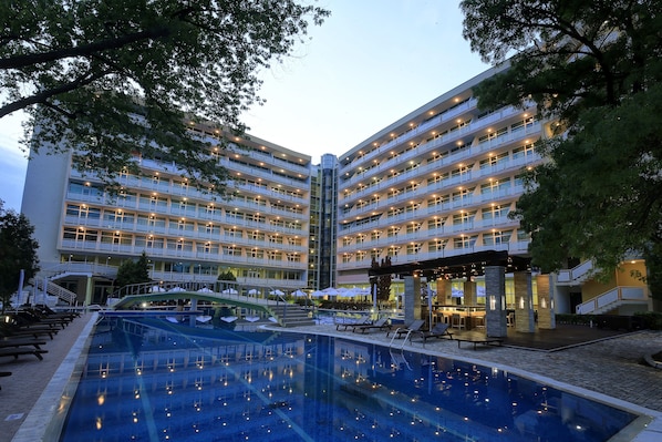 Exterior detail - Grand Hotel Oasis (Sunny Beach)