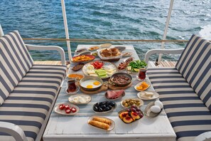Free daily cooked-to-order breakfast - Heaven Beach Otel (Marmaris)