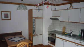 Apartment | Private kitchen | Fridge, oven, stovetop - Überlackner (Gutau)