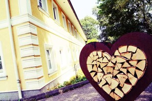 Chi tiết ngoại thất