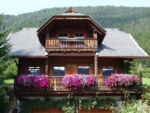 Chalet, 2 slaapkamers, terras, uitzicht op meer (incl. Cleaning fee) | Luxe beddengoed, donsdekens, een kluis op de kamer