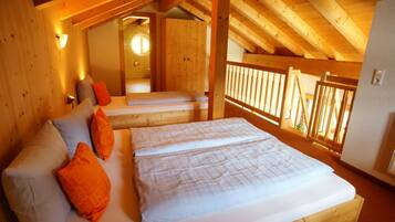Apartment, 2 Schlafzimmer, Terrasse | Allergikerbettwaren, Zimmersafe, kostenlose Babybetten, Zustellbetten