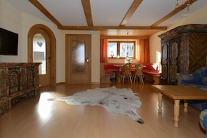 Télévision à écran plat