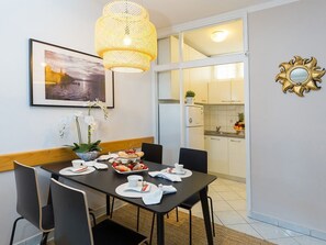 Apartment, 1 Bedroom | In-room dining - Cozy apartment Loredana in Poreč (Porec)