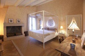 7 habitaciones y wifi 