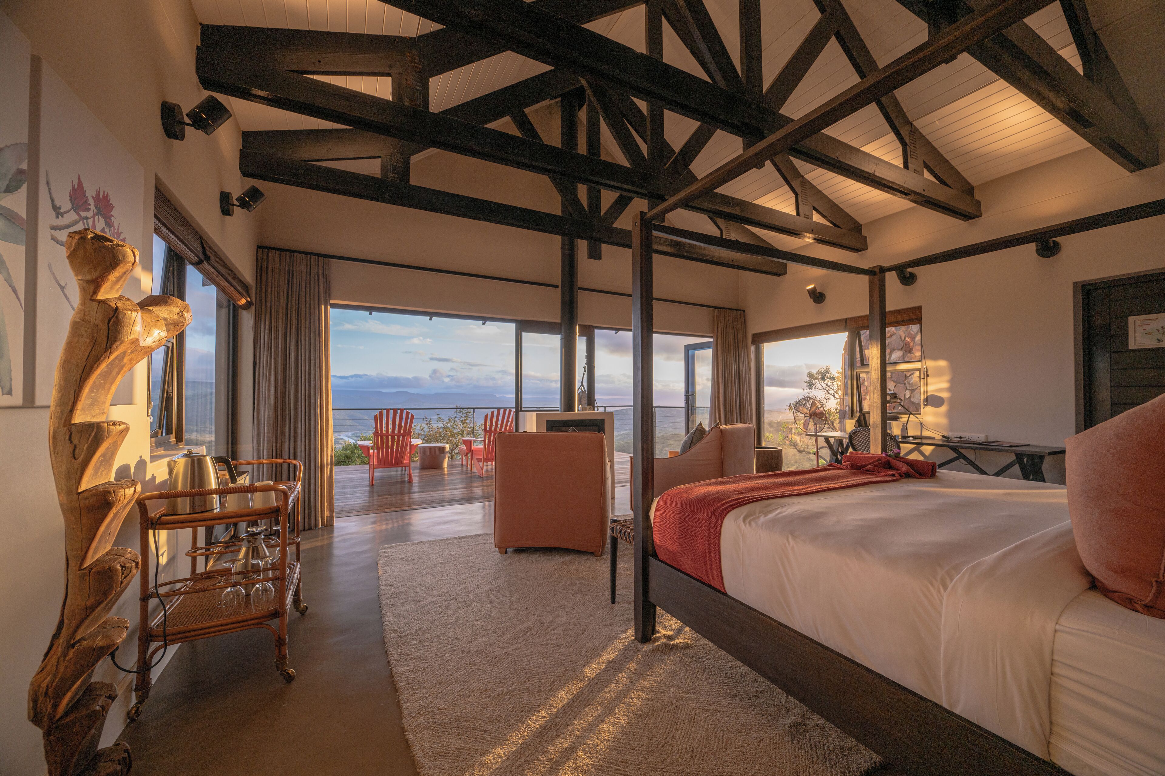 Honeymoon-Zimmer | Hochwertige Bettwaren, Minibar, Zimmersafe, Schreibtisch