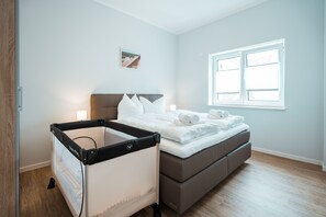 2 chambres, coffres-forts dans les chambres, Wi-Fi, draps fournis
