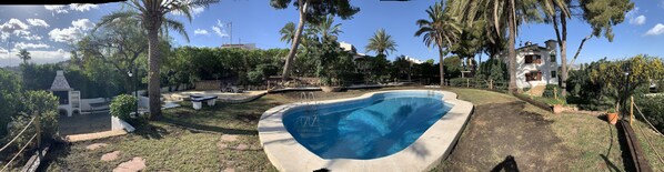 Alberca al aire libre