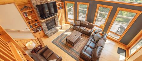 Smart TV, fireplace, DVD player