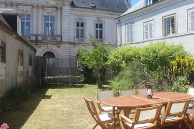Large charming gite located in the center of Gien, Loire Valley