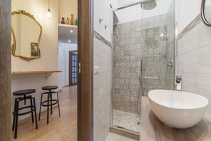 Dusche, Bidet