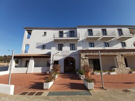 Fachada de la propiedad