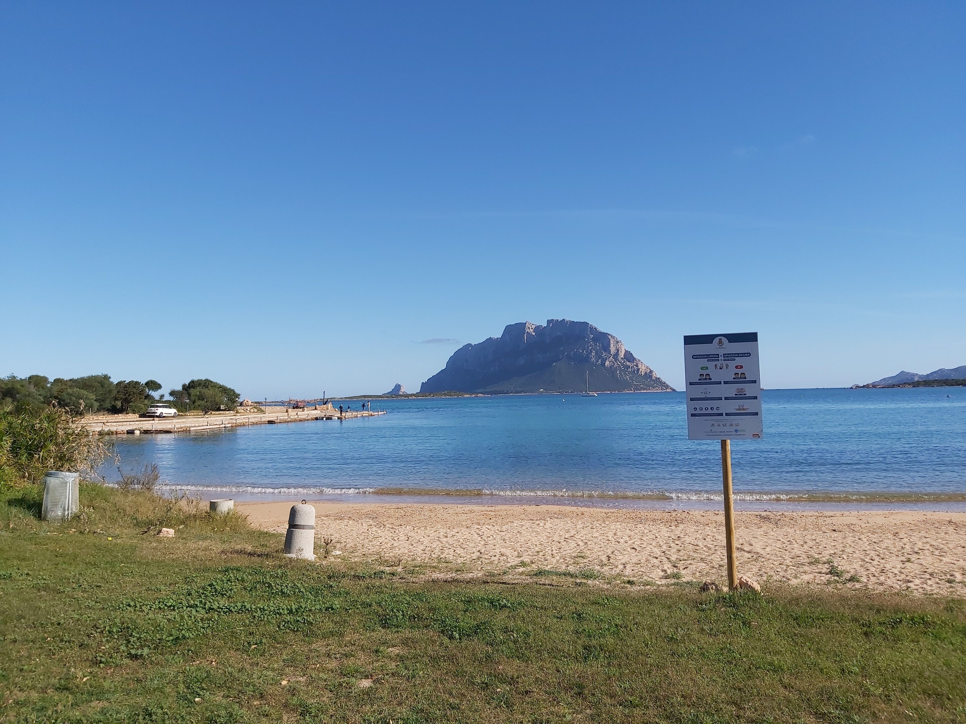 Beach nearby, white sand