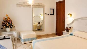 Basic Room 2 | Minibar, bureau, Wi-Fi gratuit, draps fournis