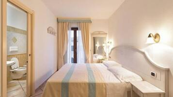 Basic room 1 | Minibar, bàn, truy cập Internet không dây miễn phí, bộ trải giường
