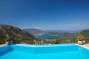 Villa | Pool | Outdoor pool