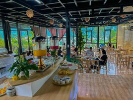 Desayuno diario por un coste adicional