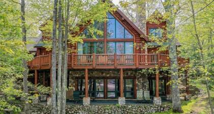 Luxury 7,500âSqâFt Lakefront Lodge, Private Dock & Snowmobile Access