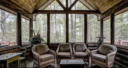 Luxury 7,500‑Sq‑Ft Lakefront Lodge, Private Dock & Snowmobile Access
