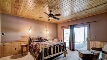 6 bedrooms, iron/ironing board, free WiFi, bed sheets